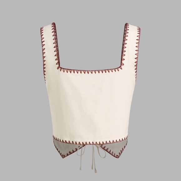 ❌ SOLD ❌ Cider Cotton-blend Square Neck Top with Floral Embroidery - Picture 2 of 7